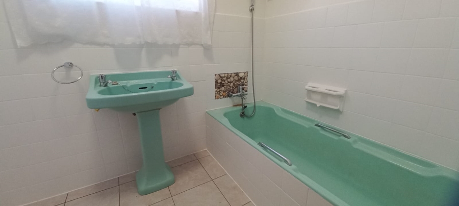 3 Bedroom Property for Sale in Songloed North West